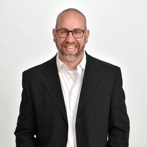 Meet your Posher, Dr. ryan